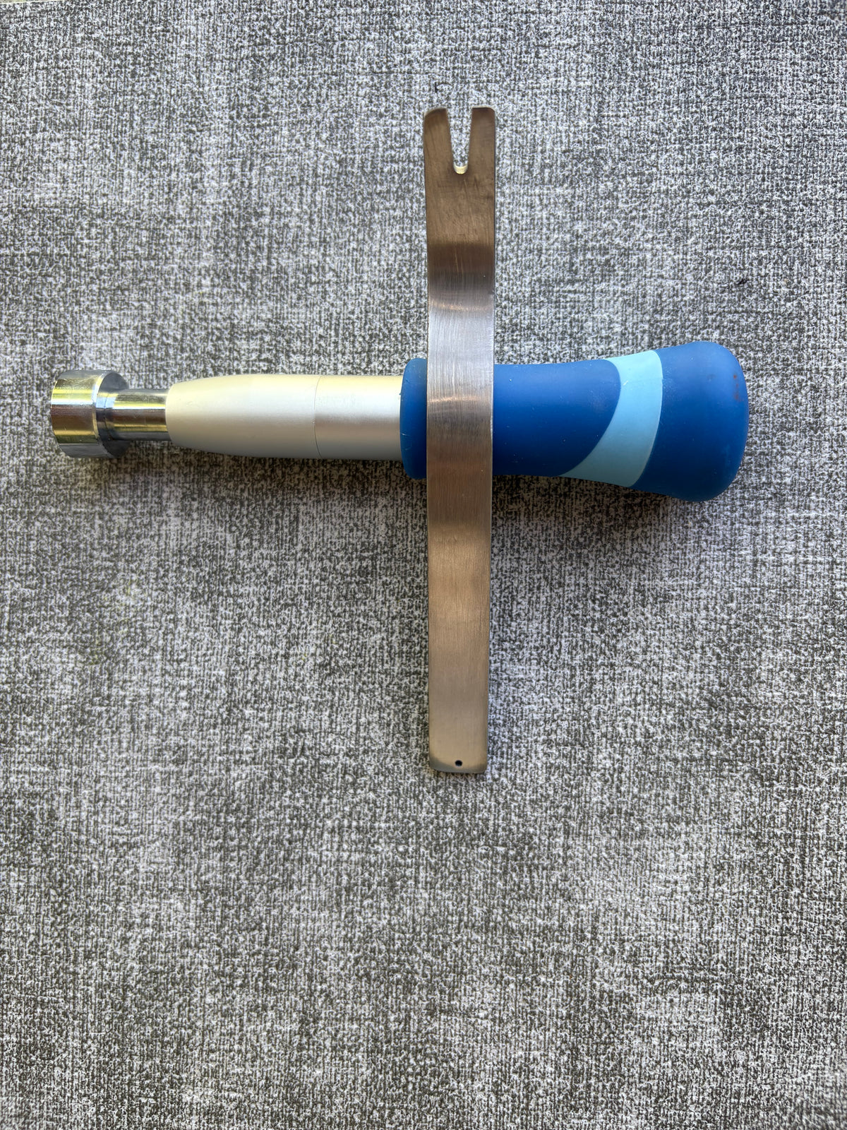 Blue Tacker & Extractor Tool for Needlepoint and Quilting